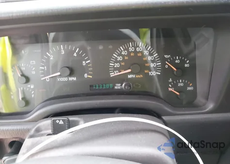 2001 Jeep Cherokee Limited/Sport из США, поврежденный, VIN 1J4FF58S81L594987